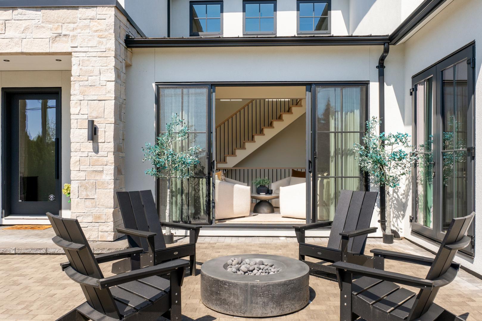 428 W 28th Street