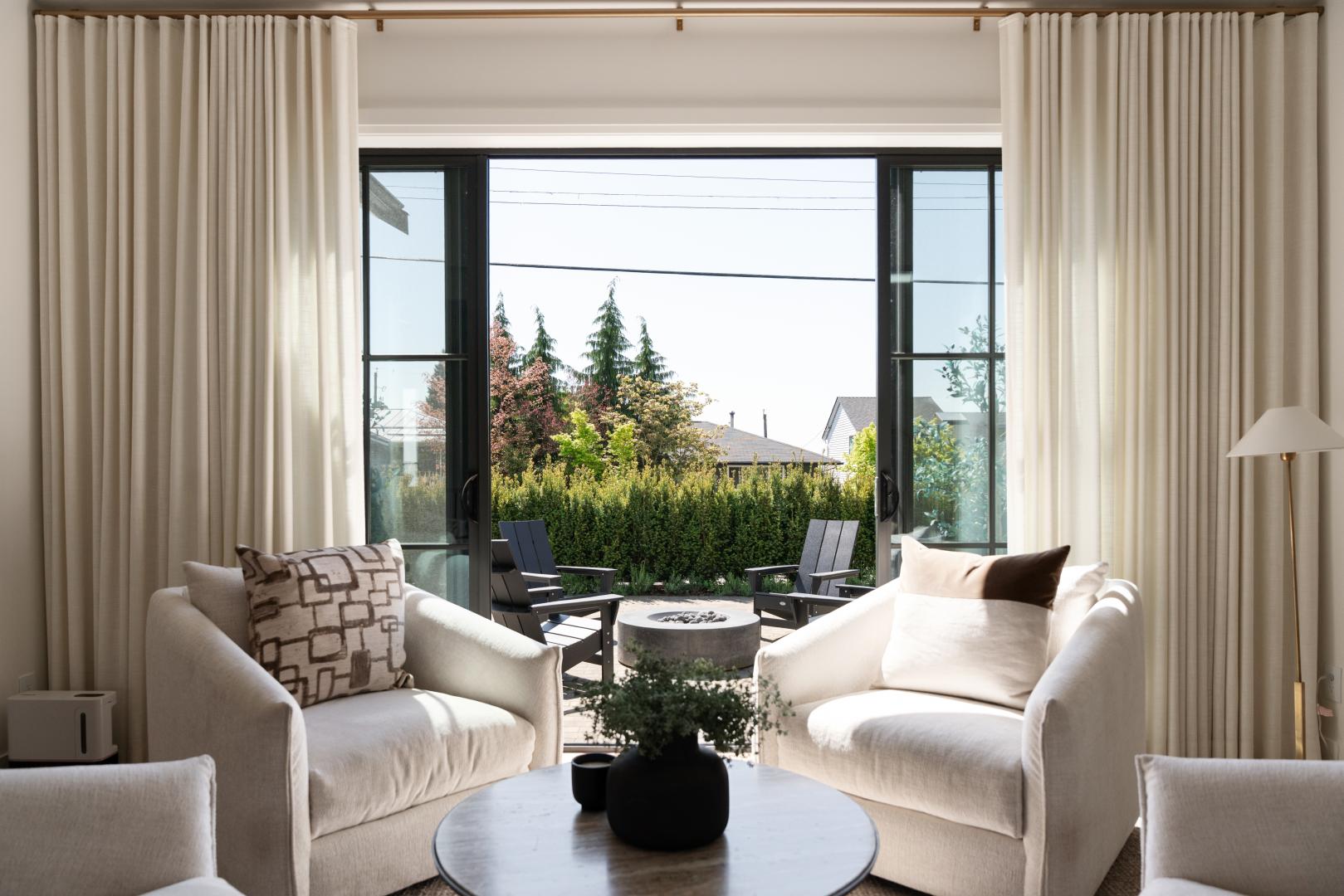 428 W 28th Street