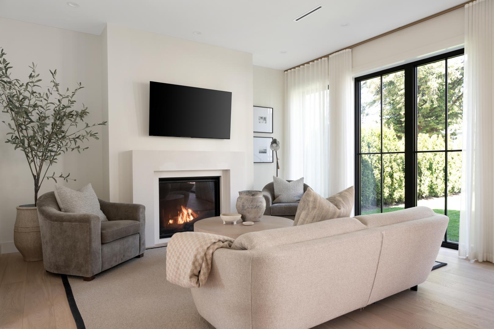 428 W 28th Street
