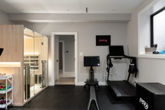 428 W 28th Street